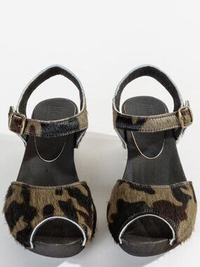 Bosabo Camouflage Calf Hair Clog Sandals Size 38 US 7.5